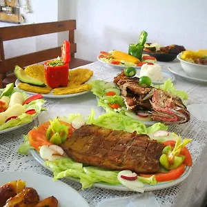 Casa Vieja *** Санта-Марта