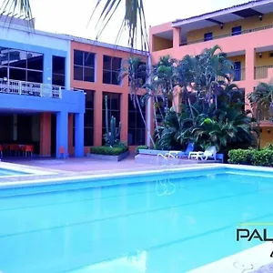 palmarena-plaza.hotels-in-barranquilla.com/